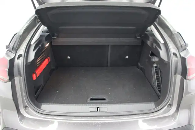 Citroen C4 view 9