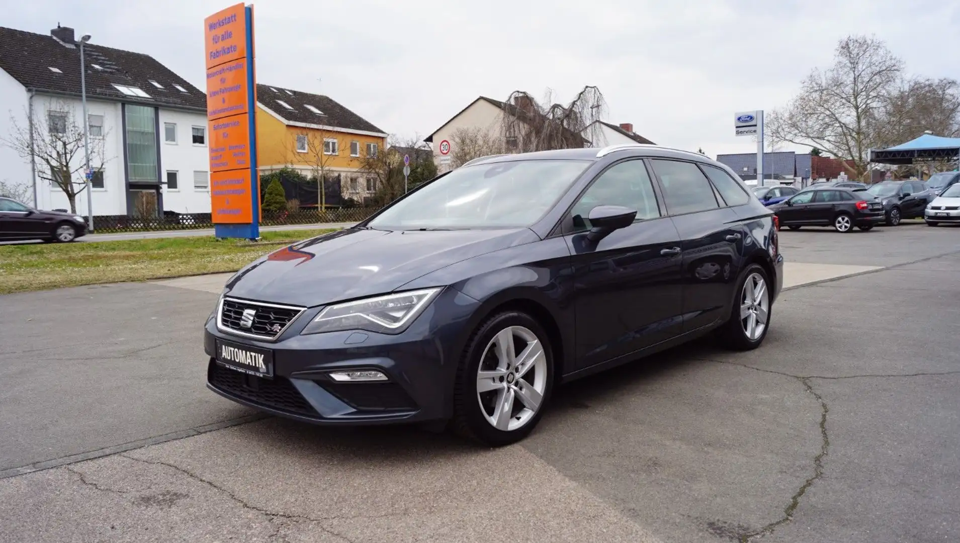 SEAT Leon ST 1.5 DSG "FR Black Matt Edition" AHK+VOLL Grau - 1