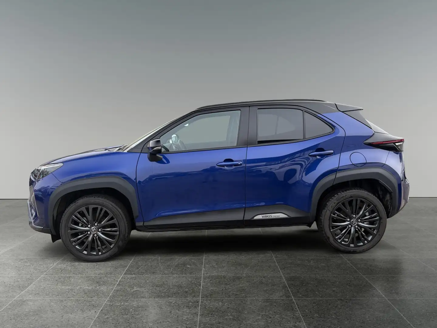 Toyota Yaris Cross Yaris Cross 1,5 l Hybrid 4x4, Adventure Blau - 2