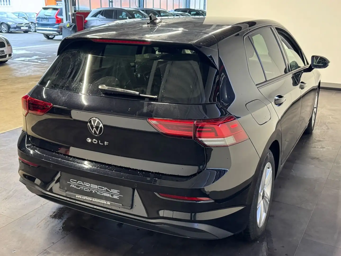 Volkswagen Golf 2.0 TDI DSG VIII Limousine  Life Negro - 2