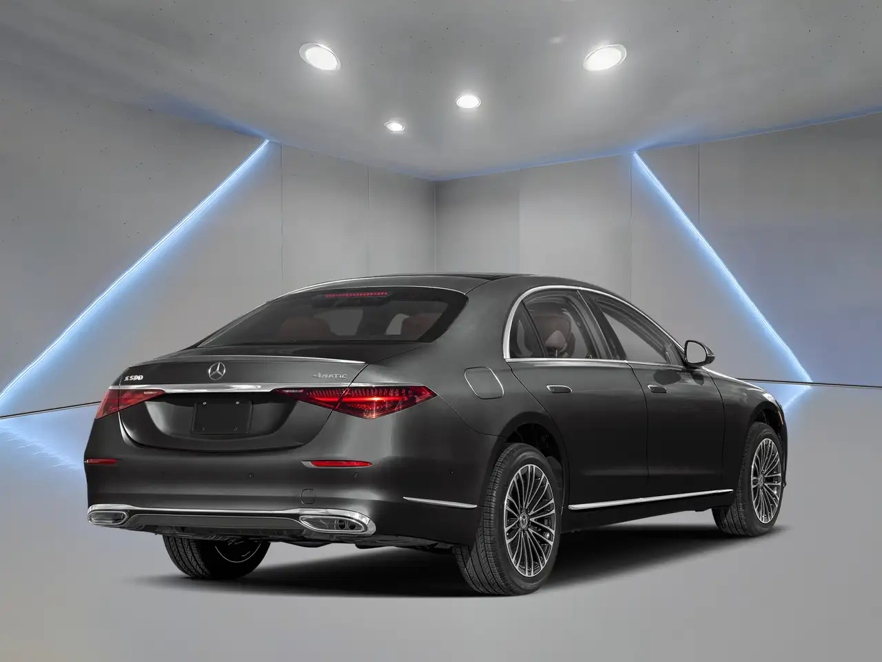 Mercedes-Benz S-Class снимка Mercedes-Benz S-Class