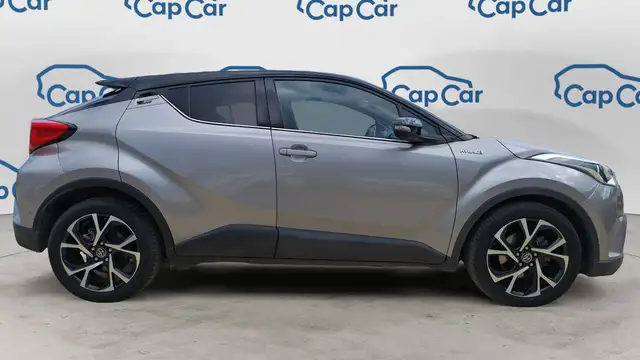 Toyota C-HR view 4