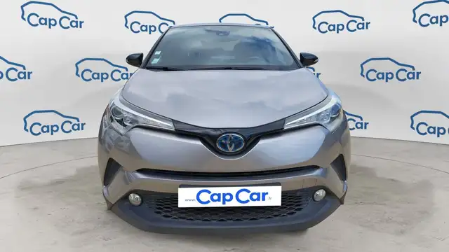 Toyota C-HR view 5