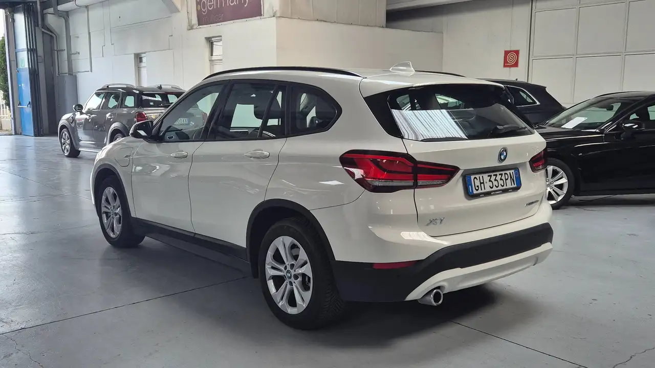 BMW X1 xdrive25e auto -PREZZO REALE-DAB-FULL LED-APPLE CAR PLAY-SENSORI, миниатюра 3