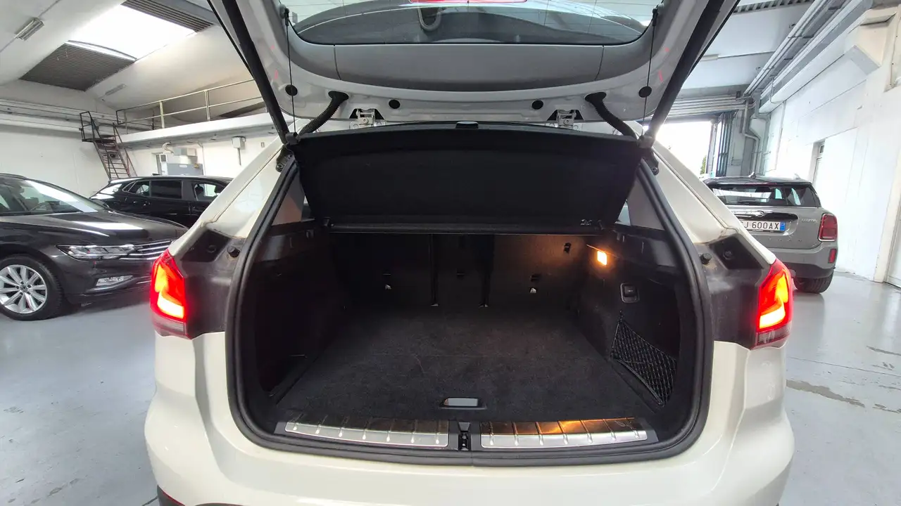 BMW X1 xdrive25e auto -PREZZO REALE-DAB-FULL LED-APPLE CAR PLAY-SENSORI, миниатюра 18