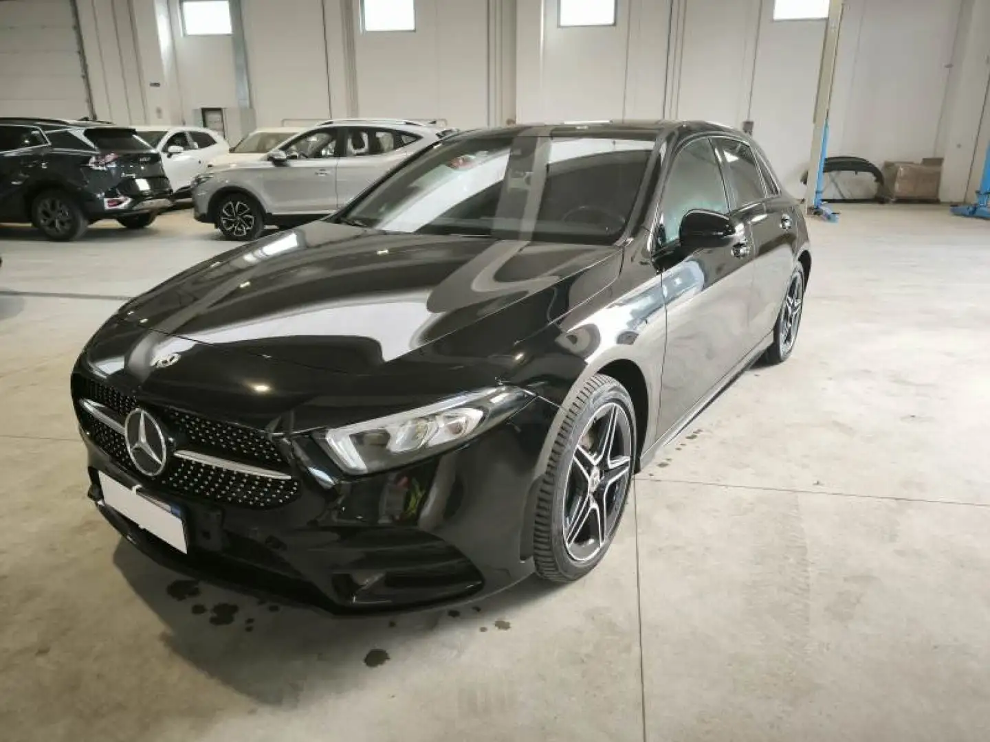 Mercedes-Benz A 250 e Aut. EQ Premium AMG *TETTO Noir - 1