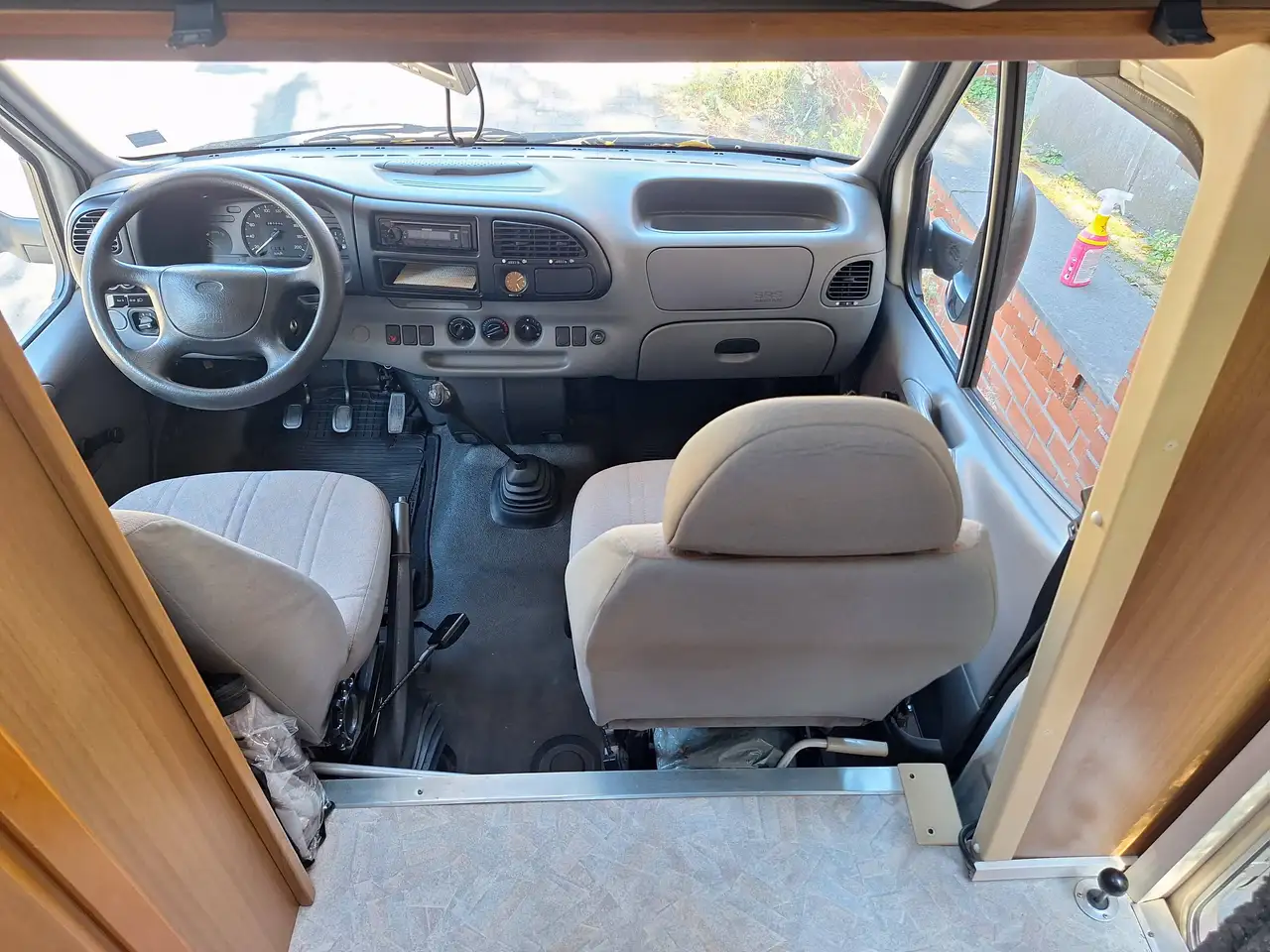 Ford Transit 2.5D, foto 9