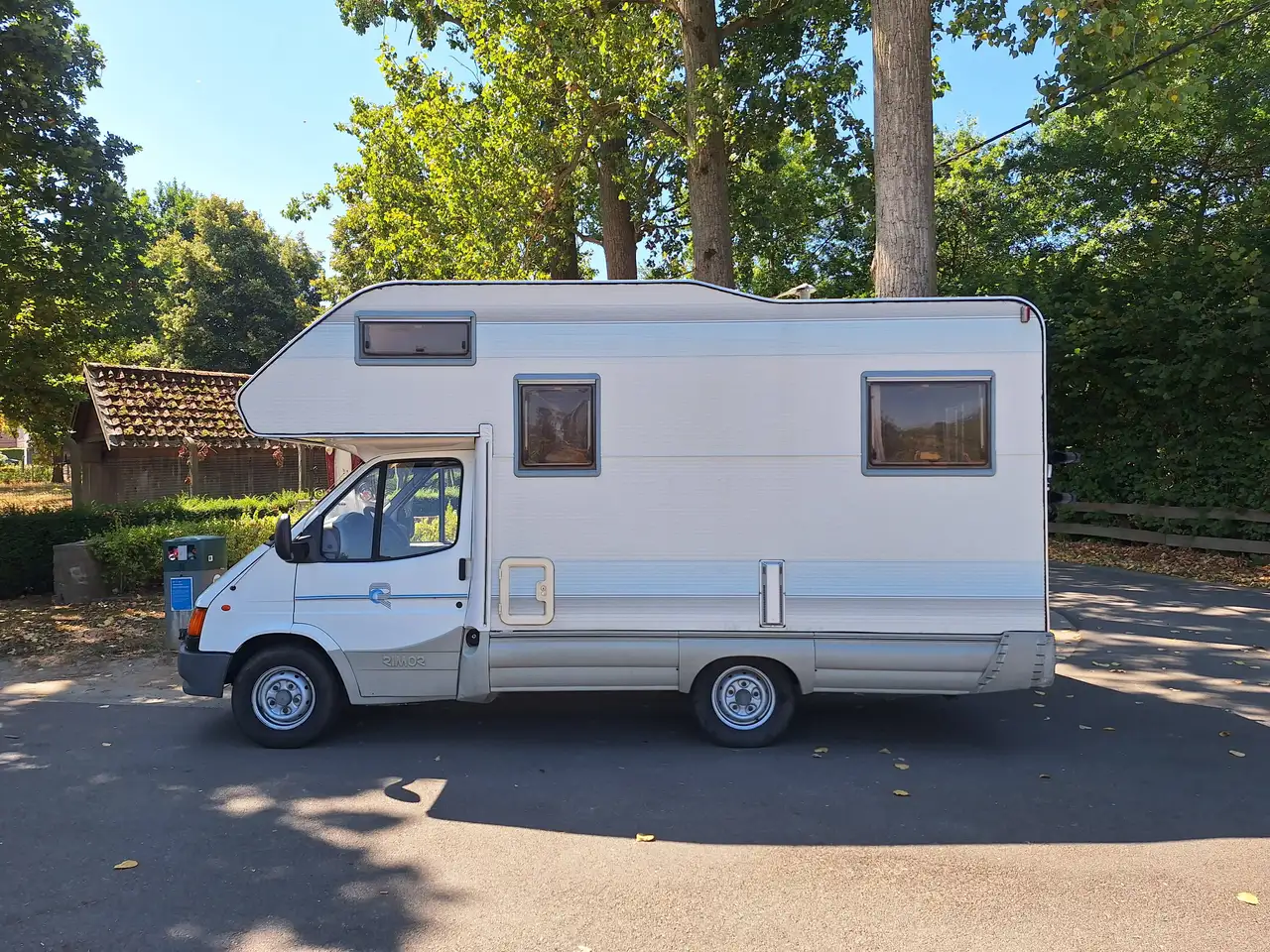 Ford Transit 2.5D, foto 4
