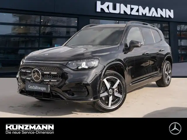 Mercedes-Benz GLB 200 mit EQ Technologie AMG Night Panorama