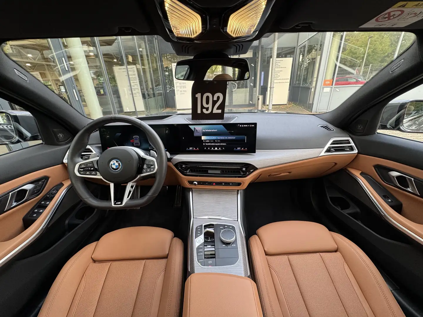 BMW 330 e xDrive Tou M Sport AHK PANO h&k DA-Pro PA+ Grau - 2