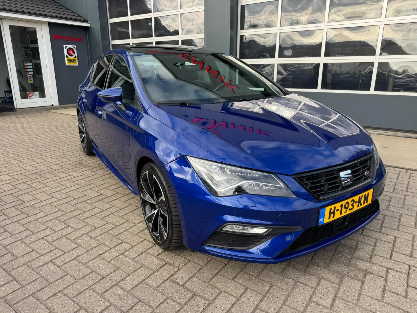 SEAT Leon 2.0 TDI FR Business Intense / Pano / Lane / sound Bleu - 2