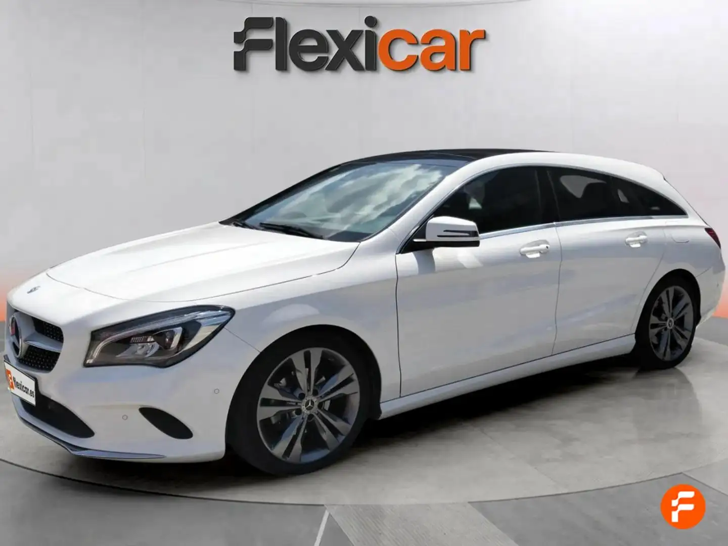 Mercedes-Benz CLA 200 Shooting Brake 200d Blanco - 2