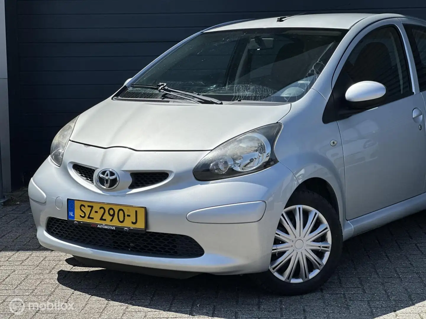 Toyota Aygo 1.0-12V | Airco | NW APK | 5 Deurs | Grigio - 2
