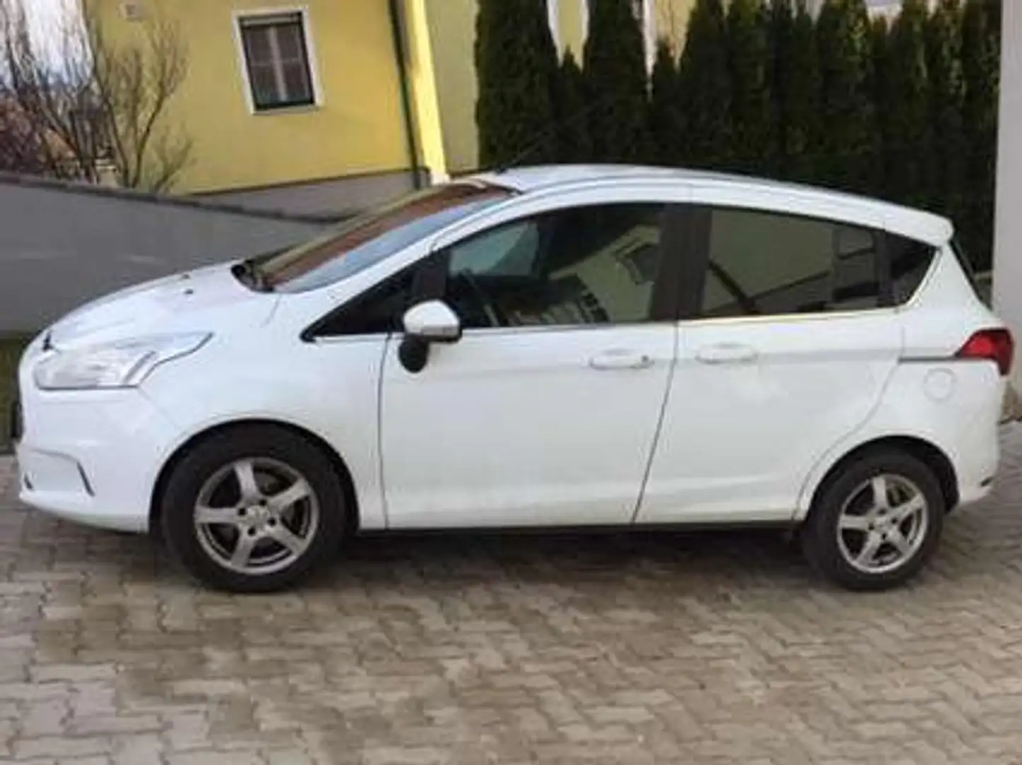 Ford B-Max B-MAX Titanium 1,0 EcoBoost Start/Stop Titanium Start/Stop Weiß - 2