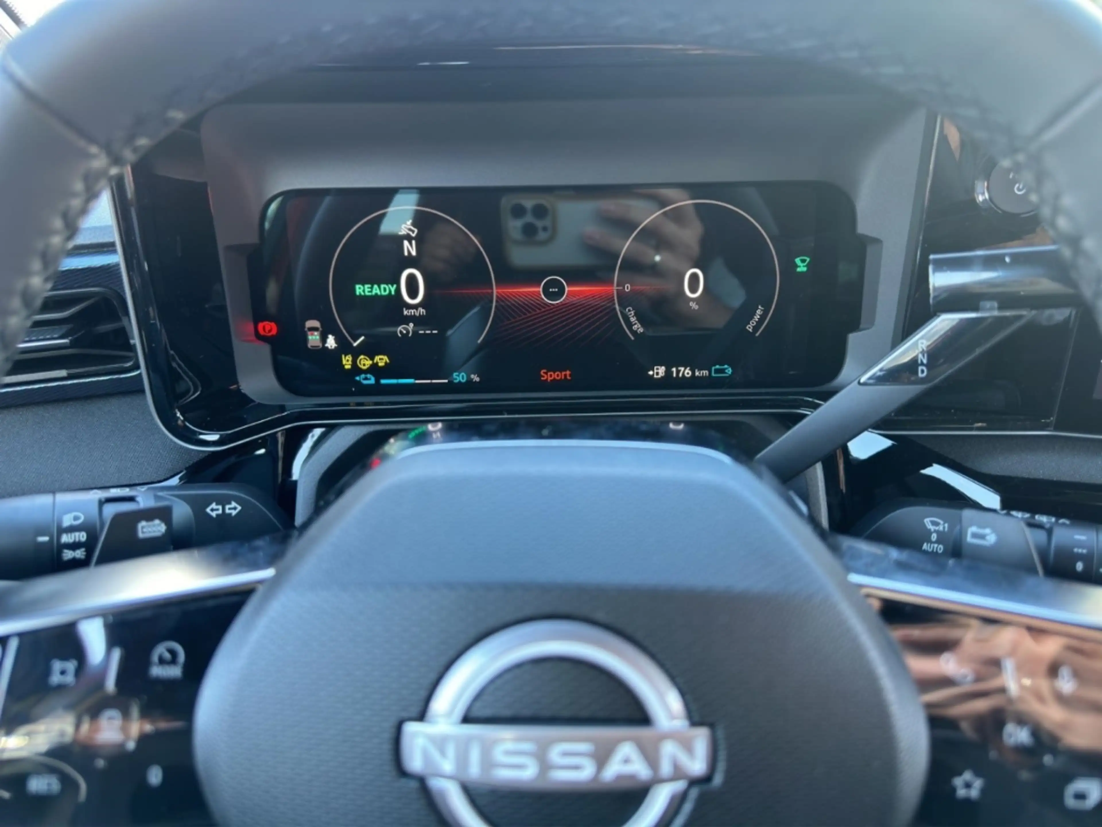 Nissan Micra 52 kWh Advance Winter-Pake Navi Digitales Cockpit — photo 11