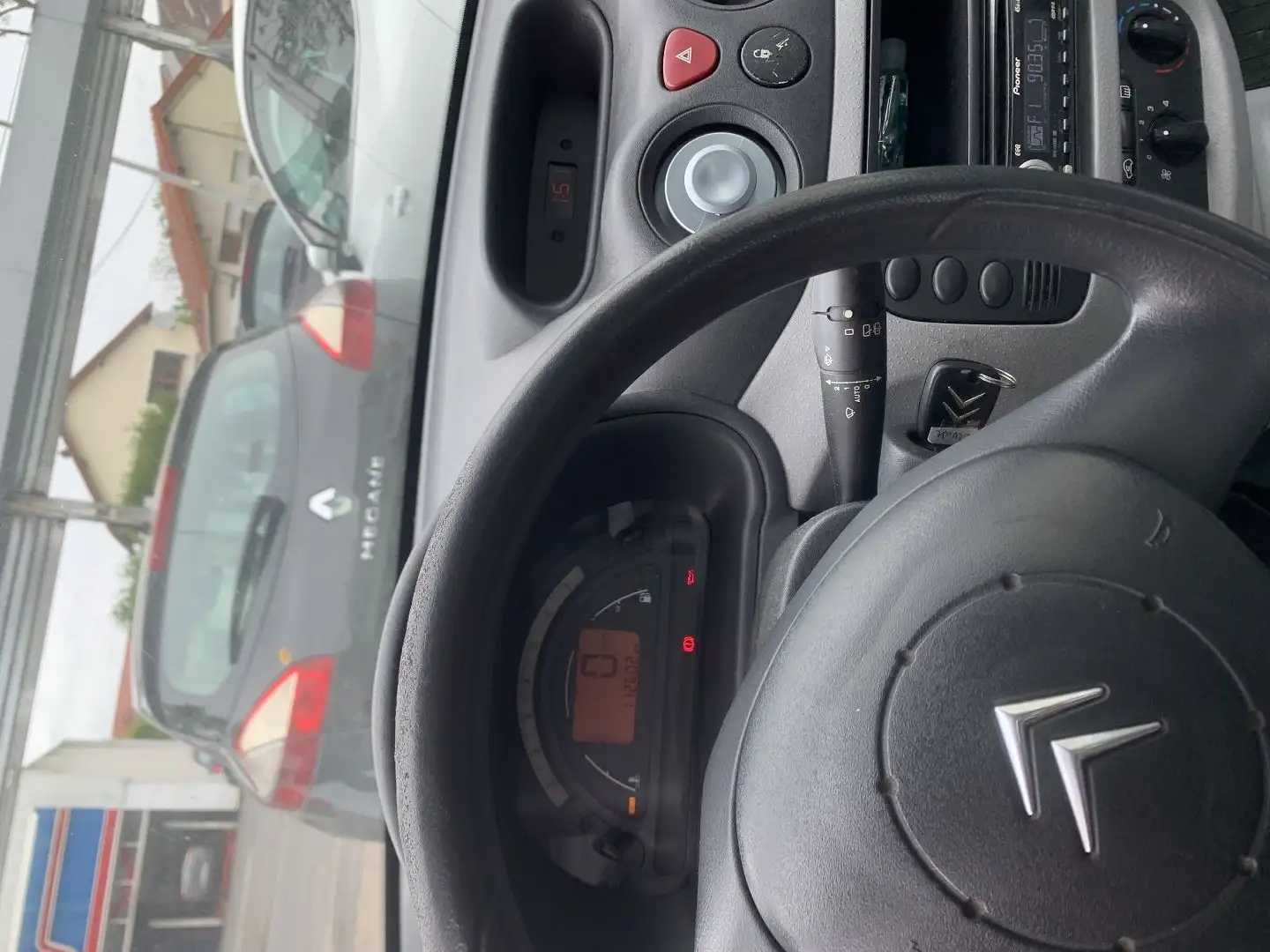 Citroen C3 1.4 HDI70 PACK CLIM 5P - 2