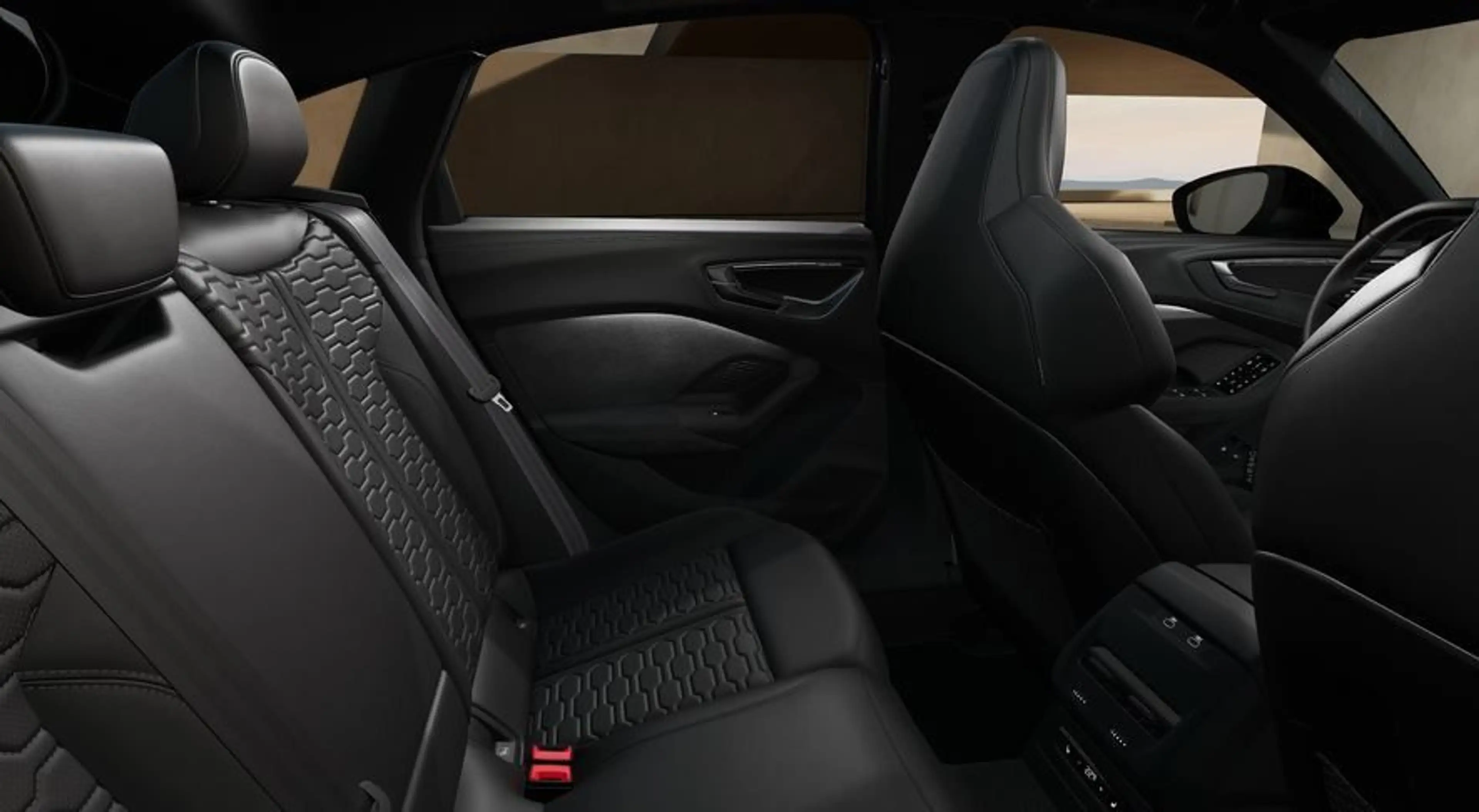 Audi RS5 RS 5 Limousine 470 kW tiptronic — photo 14