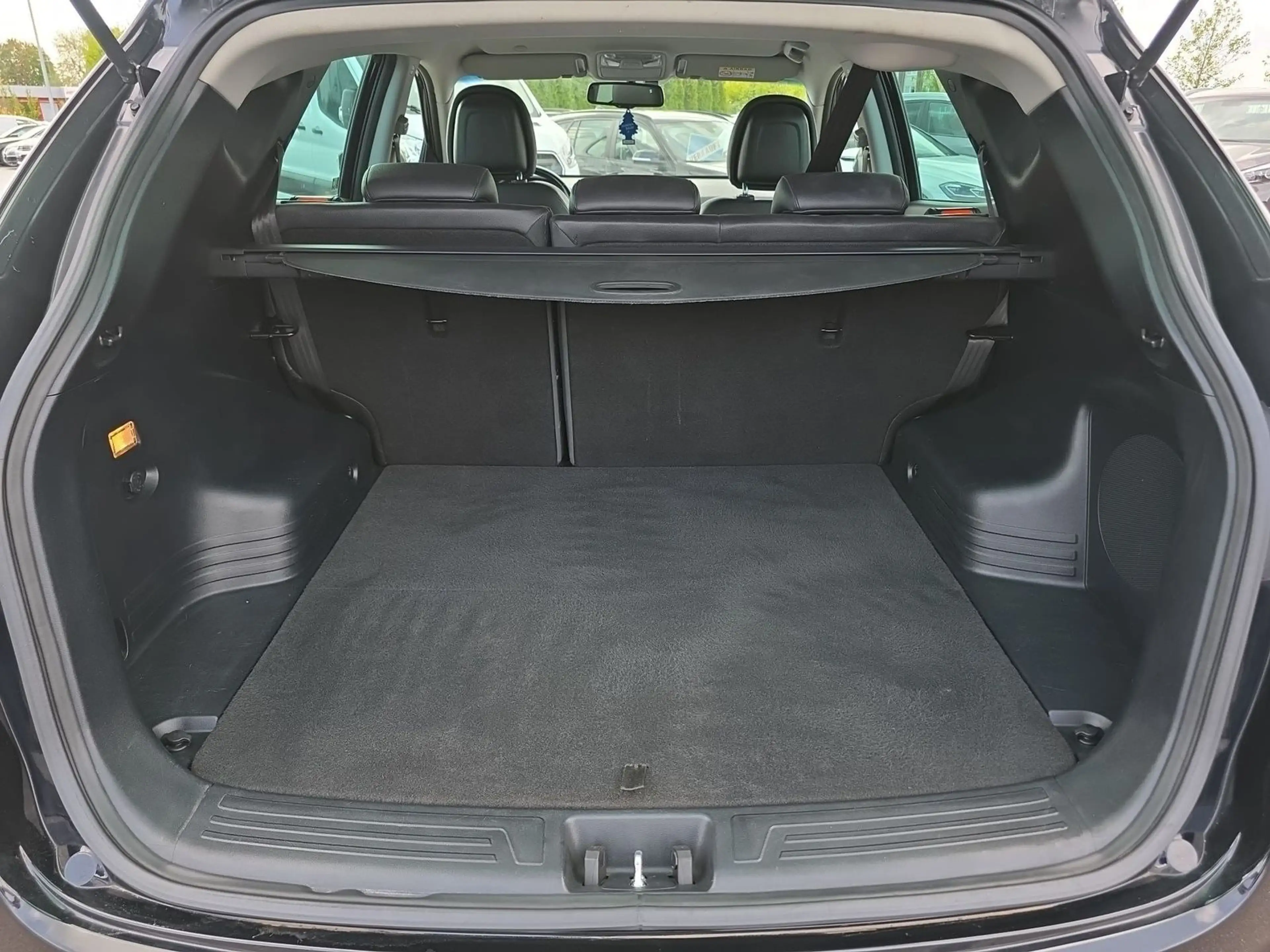 Hyundai iX35 1.6 GDI Trend Kamera Navi Bluetooth PDC — photo 9