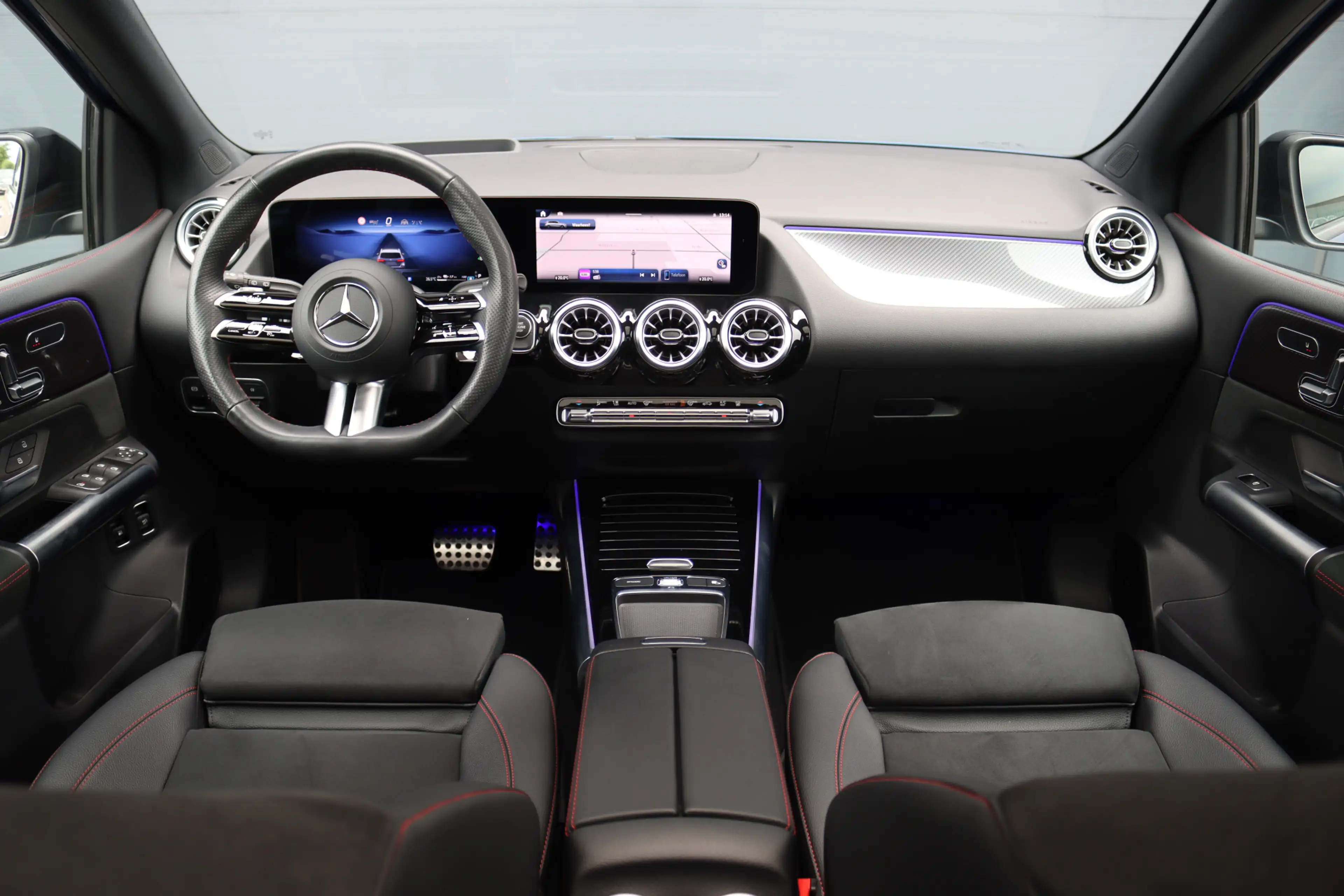 Mercedes-Benz B 250 e AMG Line Premium+ | Distronic+ | Memory | Trekha — photo 2