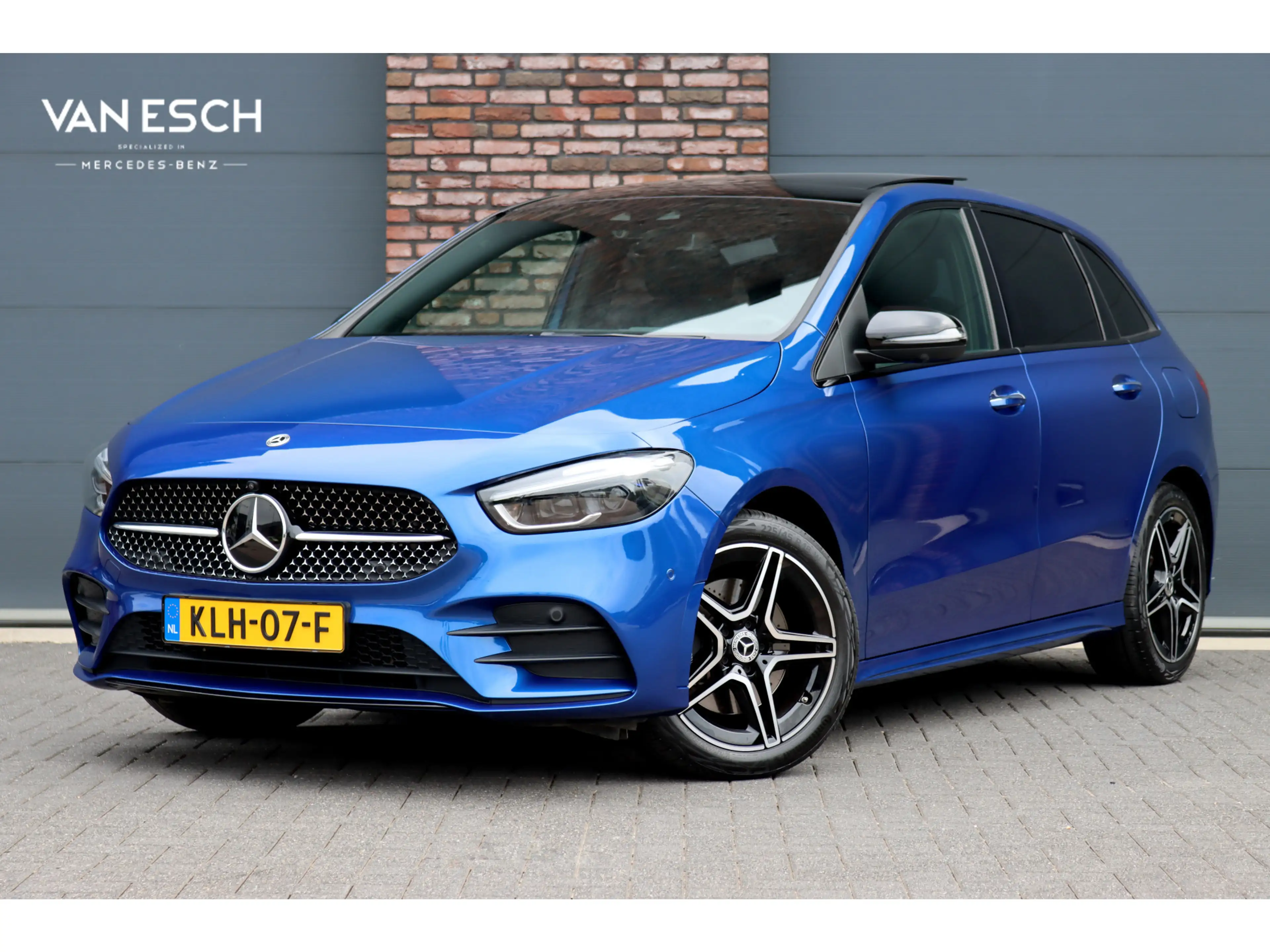 Mercedes-Benz B 250 e AMG Line Premium+ | Distronic+ | Memory | Trekha