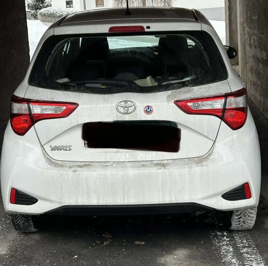 Toyota Yaris 1,0 VVT-i Active - 2