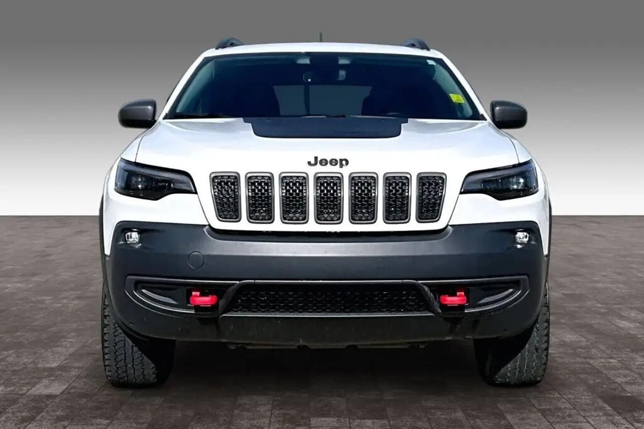 Jeep Cherokee photo Jeep Cherokee
