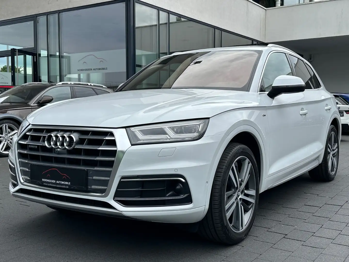 Audi Q5 2.0 TFSI quattro S line | Panorma | ACC | AHK Wit - 1
