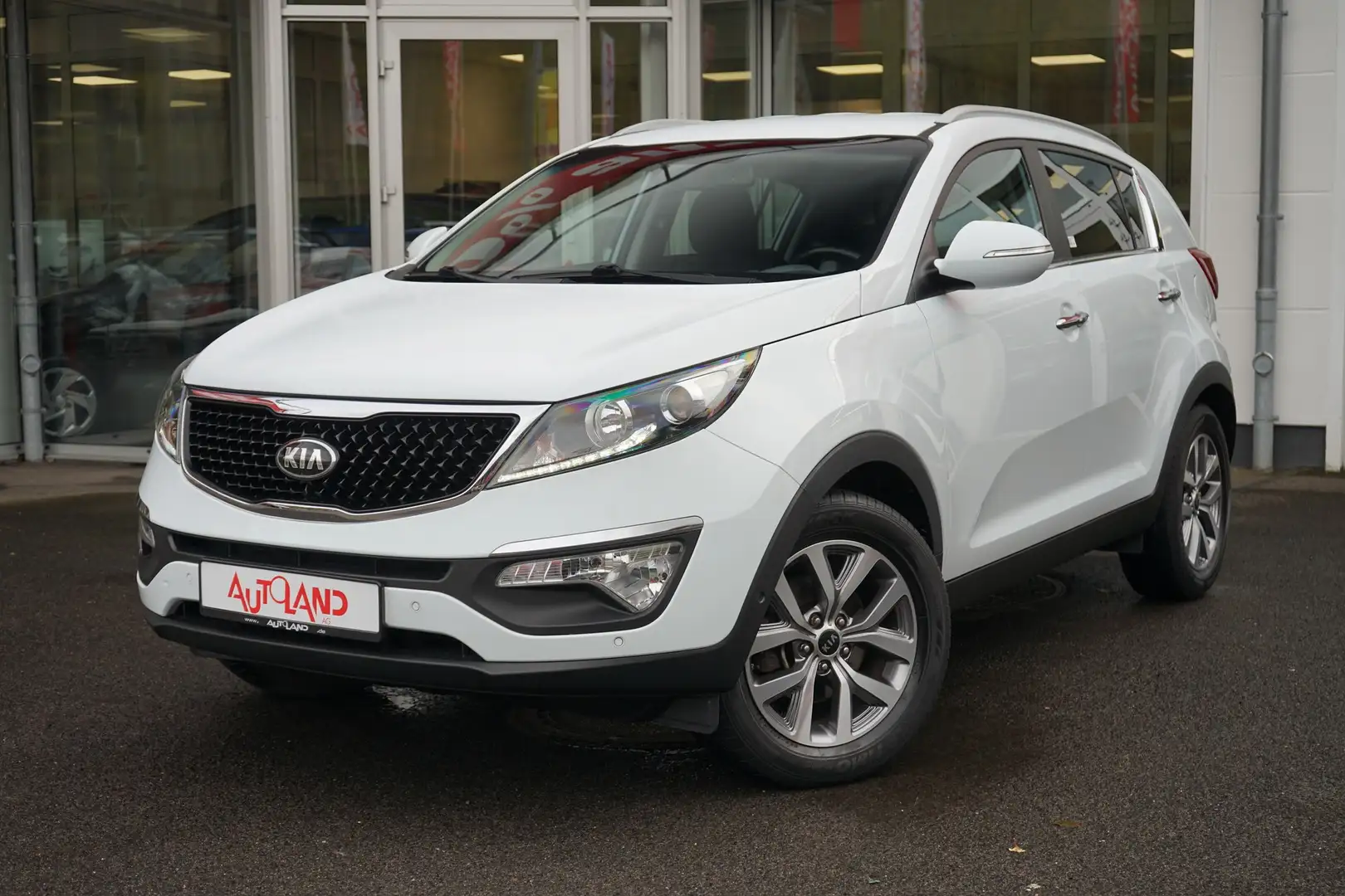 Kia Sportage 1.6 Attract Navi Klimaaut. Tempomat Bianco - 2