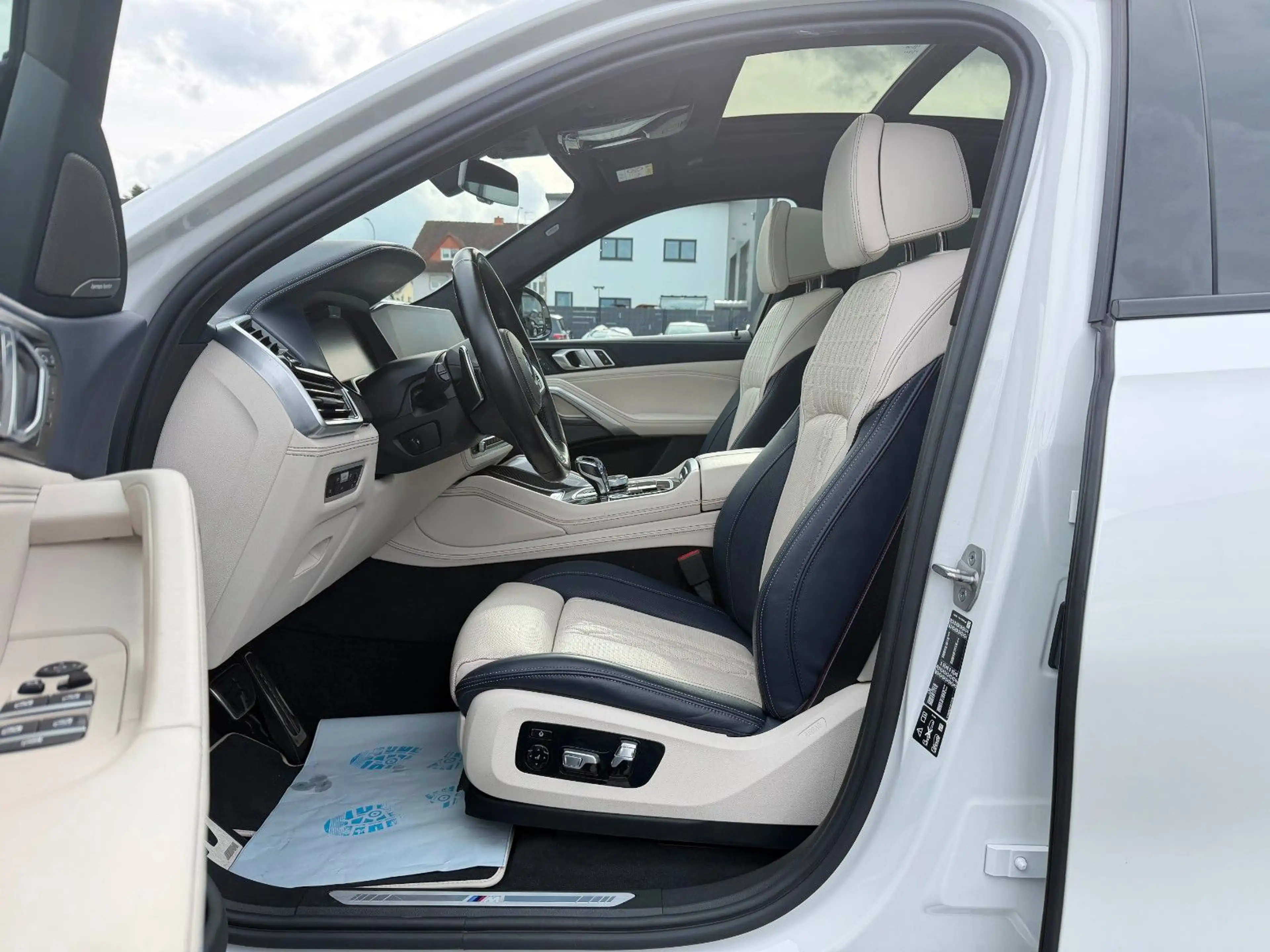 BMW X6 *40xd*MSPORT/INDIVIDUAL*360°ACC*HUD*LASER*AHK* — photo 9