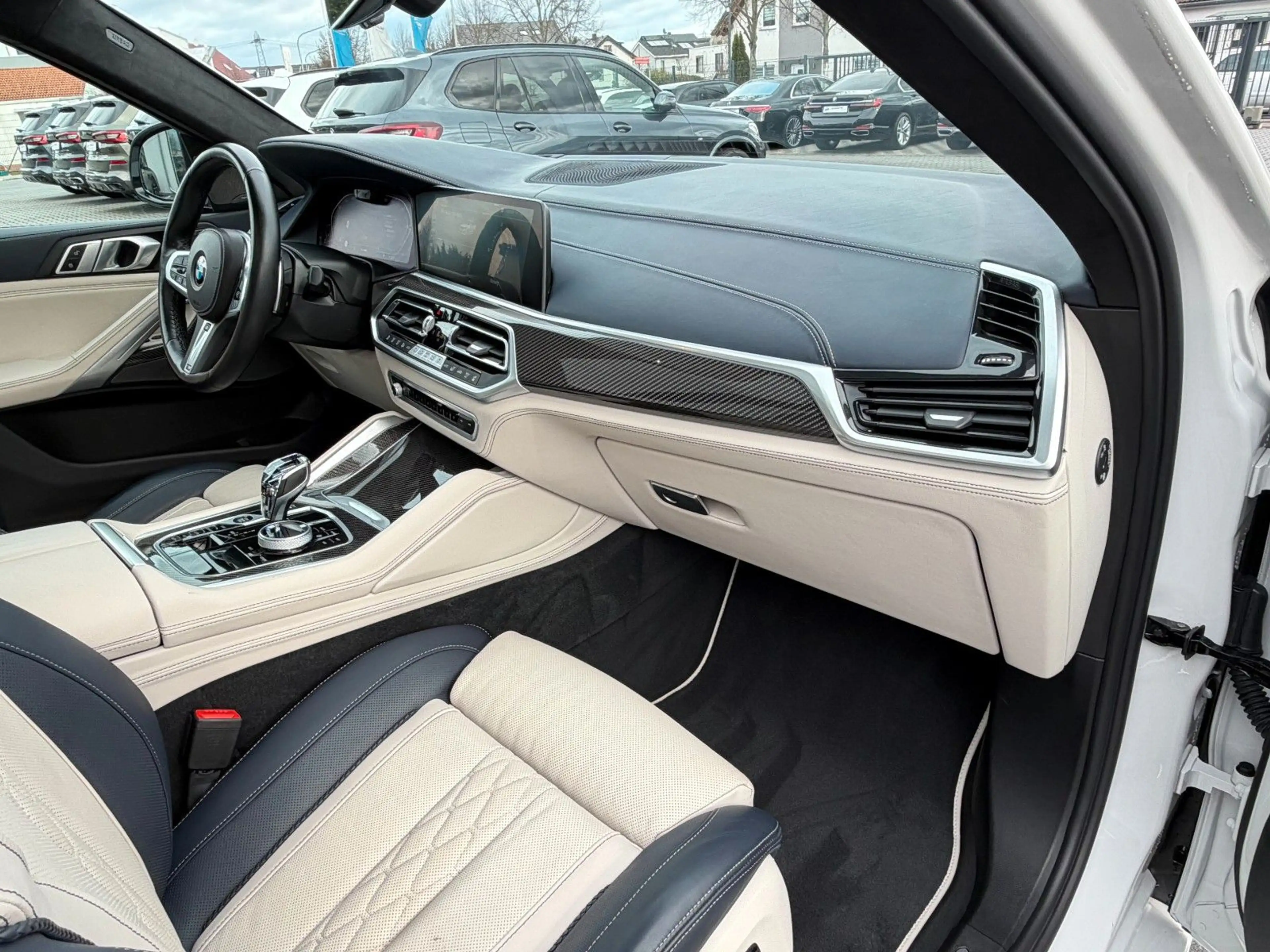 BMW X6 *40xd*MSPORT/INDIVIDUAL*360°ACC*HUD*LASER*AHK* — photo 6