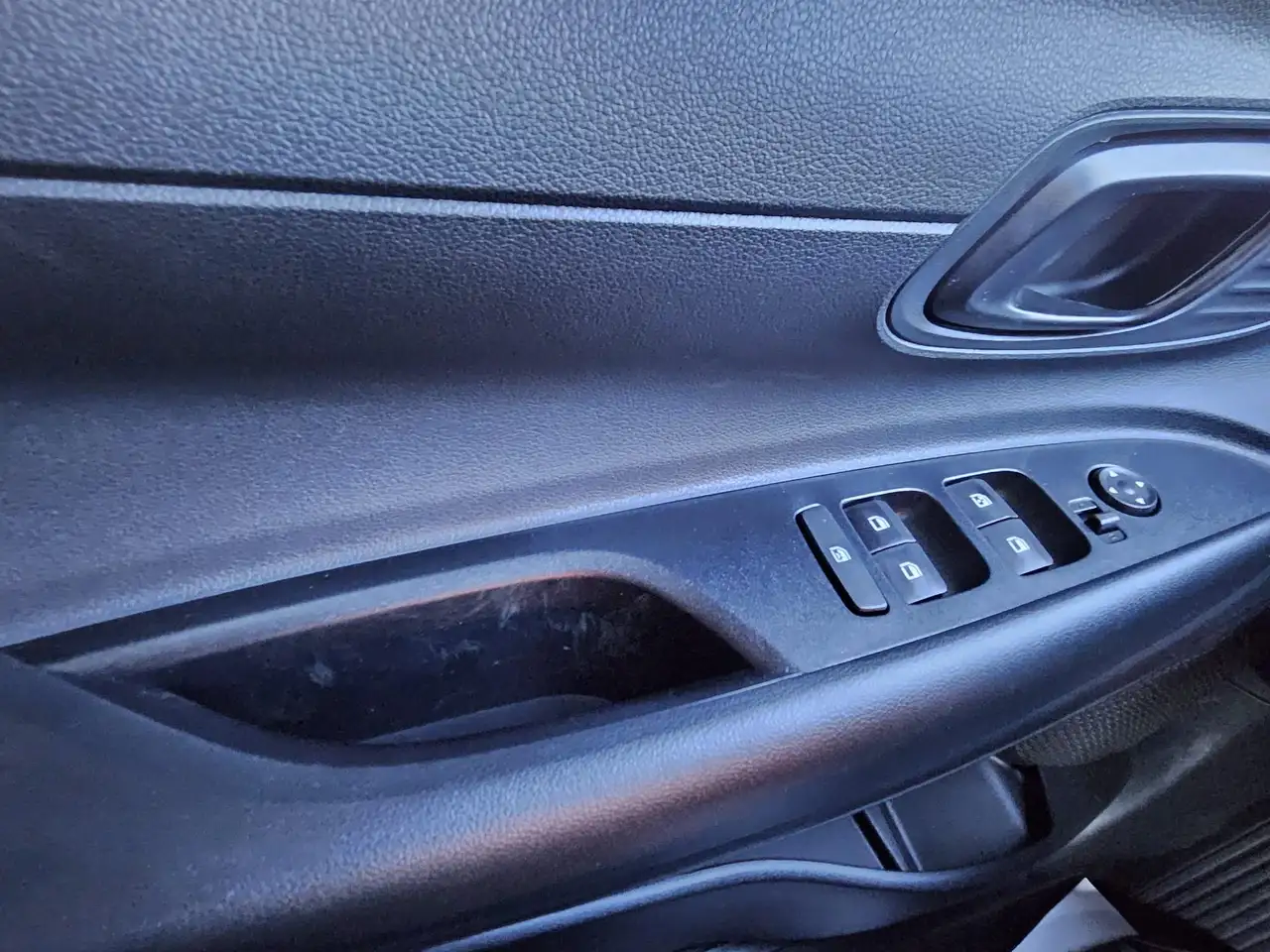 Hyundai i20 i20 1.0 t-gdi Connectline 90cv dct PROMO FIN 23