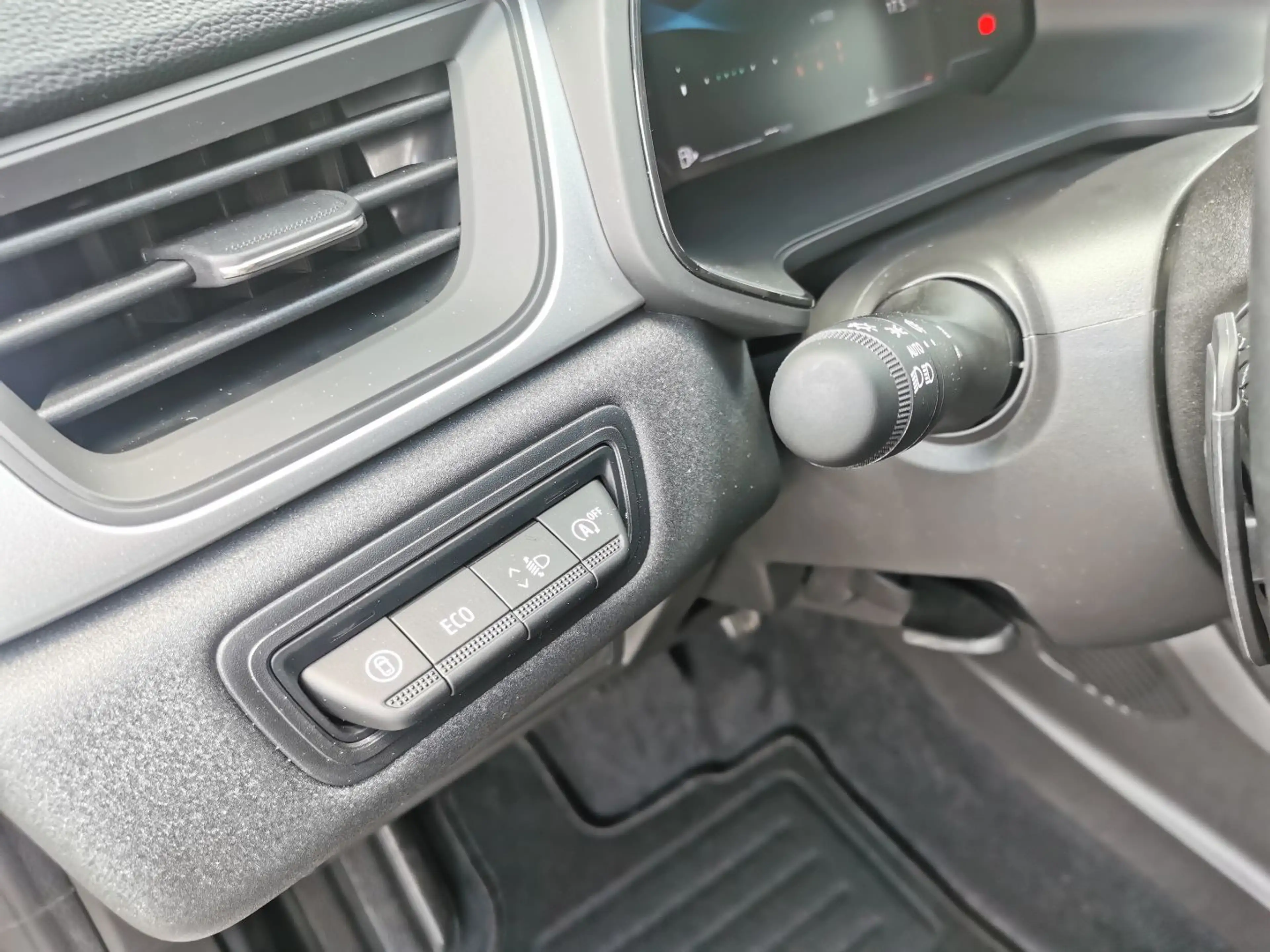 Mitsubishi Grandis Diamant PLUS 1.3 T-Benziner 7-DCT — photo 11