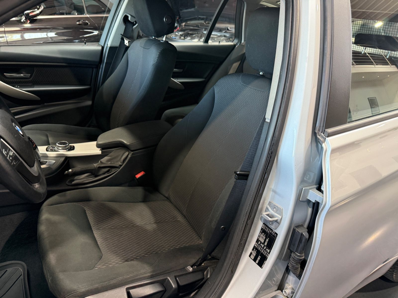 BMW 316 d T Advantage Automatik/BMW-LED/Navi/SHZ/PDC — photo 14