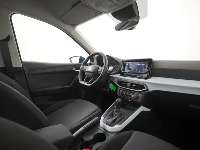 Seat Arona view 2