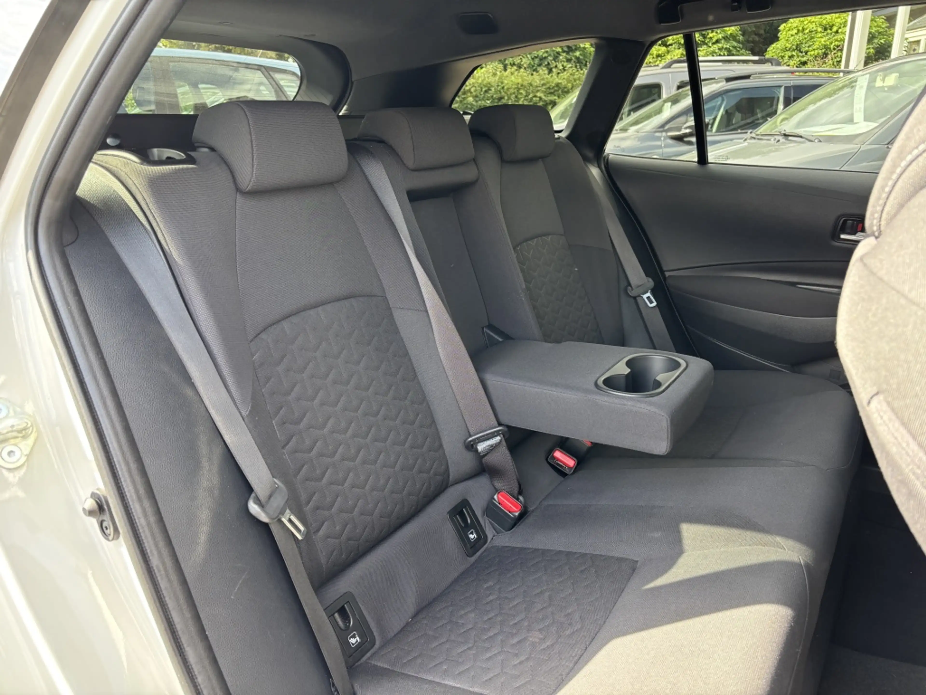 Suzuki Swace 1.8 Hybrid 122pk CVT Select | All season banden | — photo 18