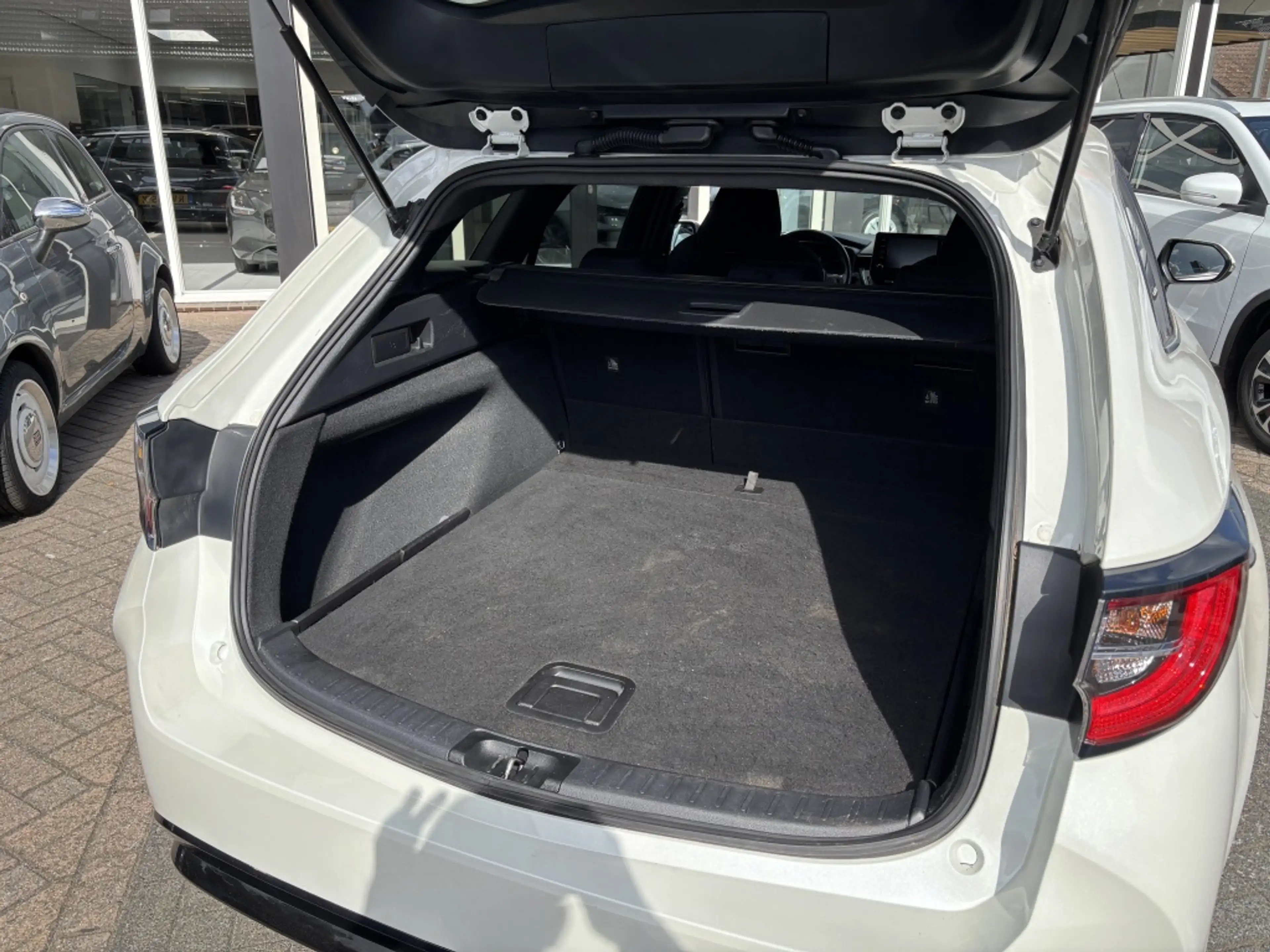 Suzuki Swace 1.8 Hybrid 122pk CVT Select | All season banden | — photo 19