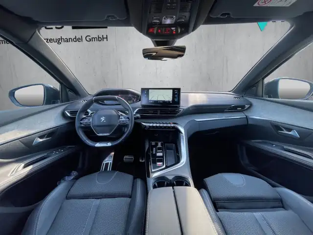Peugeot 5008 view 12