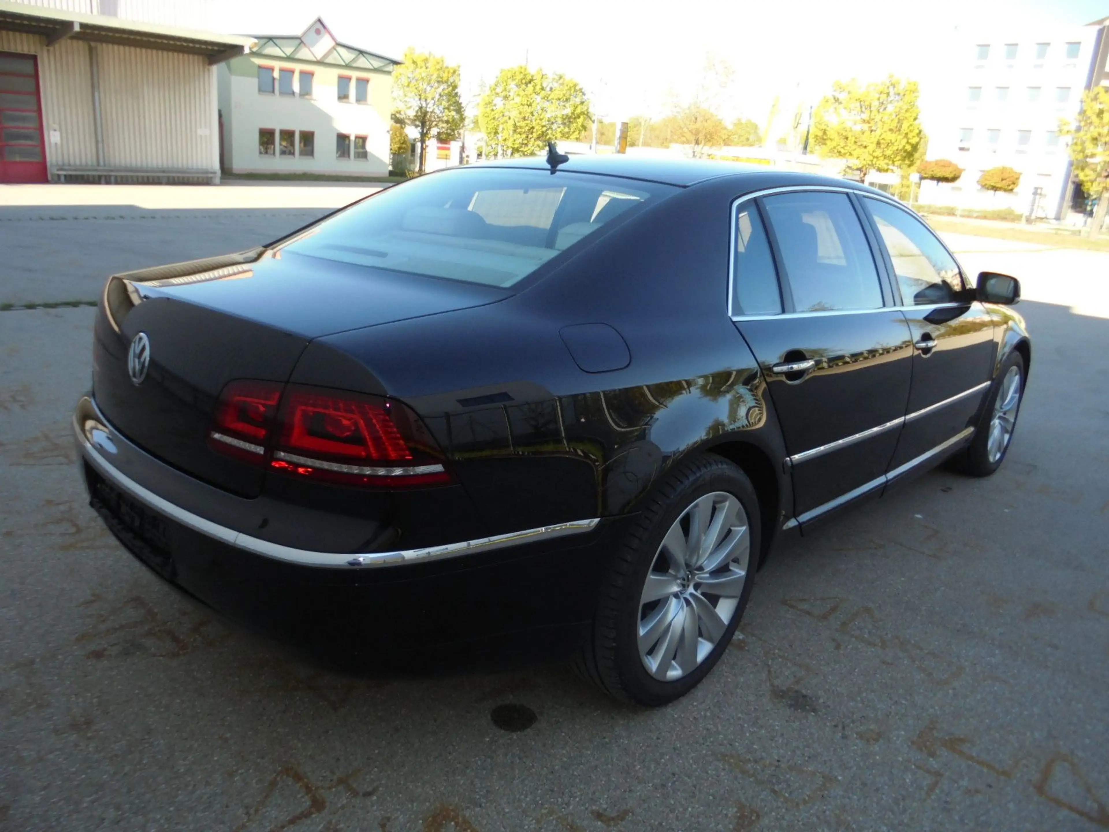 Volkswagen Phaeton V6 3.0 TDI 4Motion 5Sitzer~Traum Zustand — photo 6
