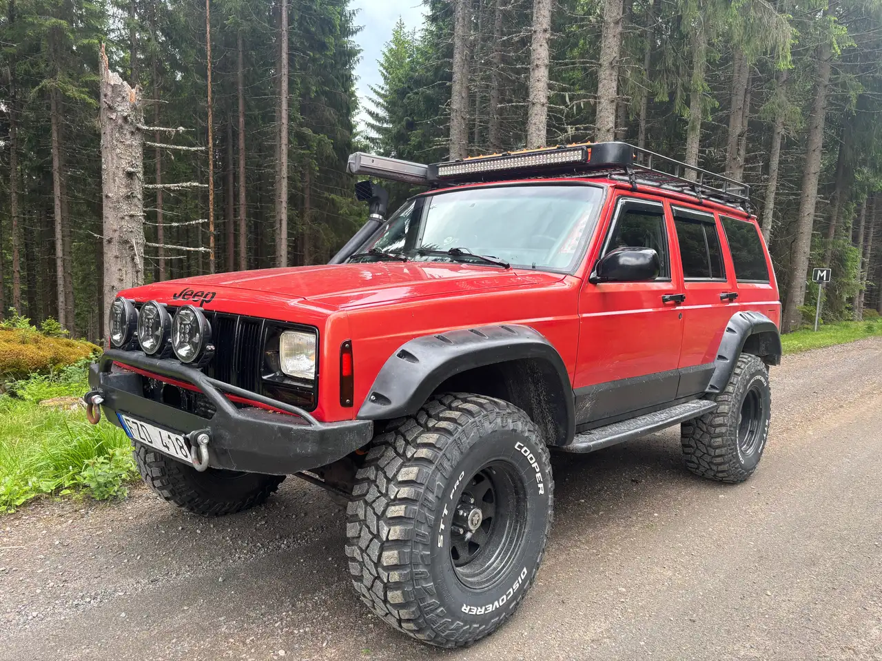 Jeep Cherokee XJ 2.5td overland - volledig gerestaureerd, foto 3