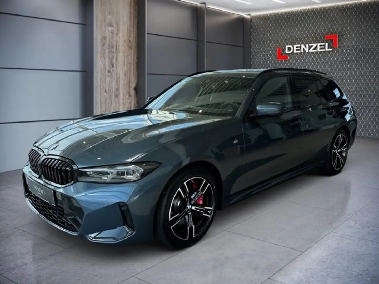 BMW 318 i touring G21 Blau - 1