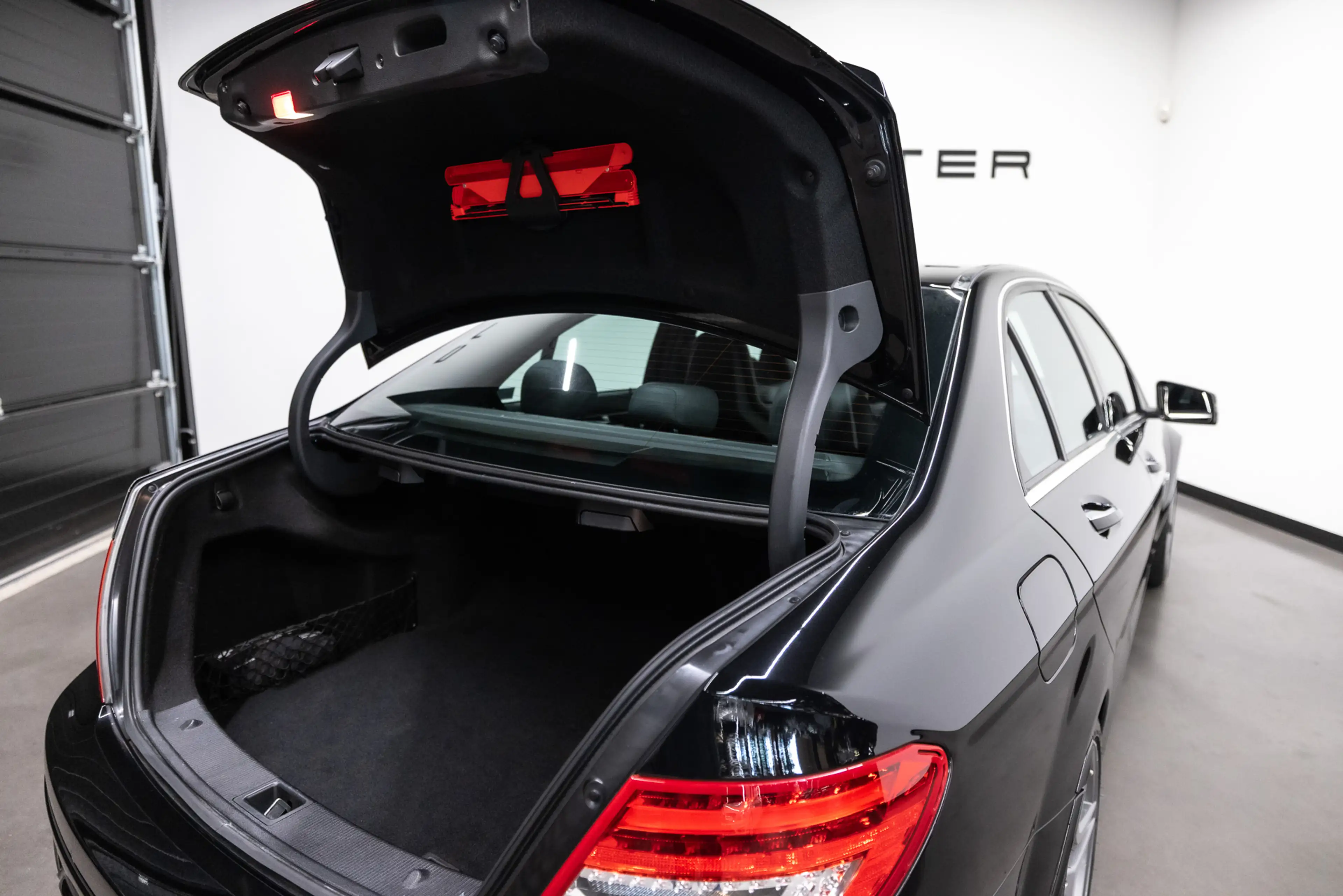 Mercedes-Benz C 63 AMG Btw auto, Fiscale waarde € 22.000,- (€ 53.677,69 E — photo 37