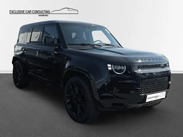 Land Rover Defender 110 main image