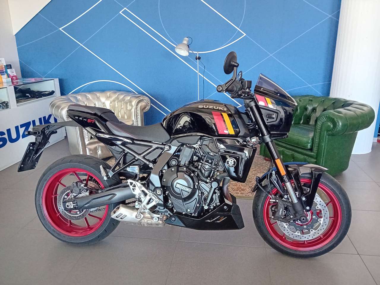 Suzuki GSX-8TT