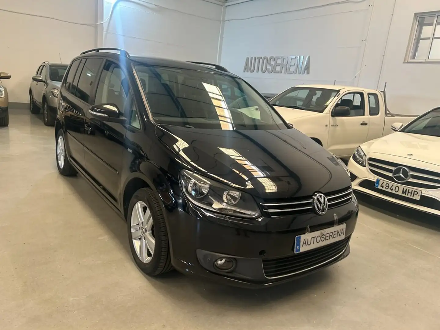 Volkswagen Touran 2.0 TDI 140cv Advance Bluemotion Tech Gris - 1