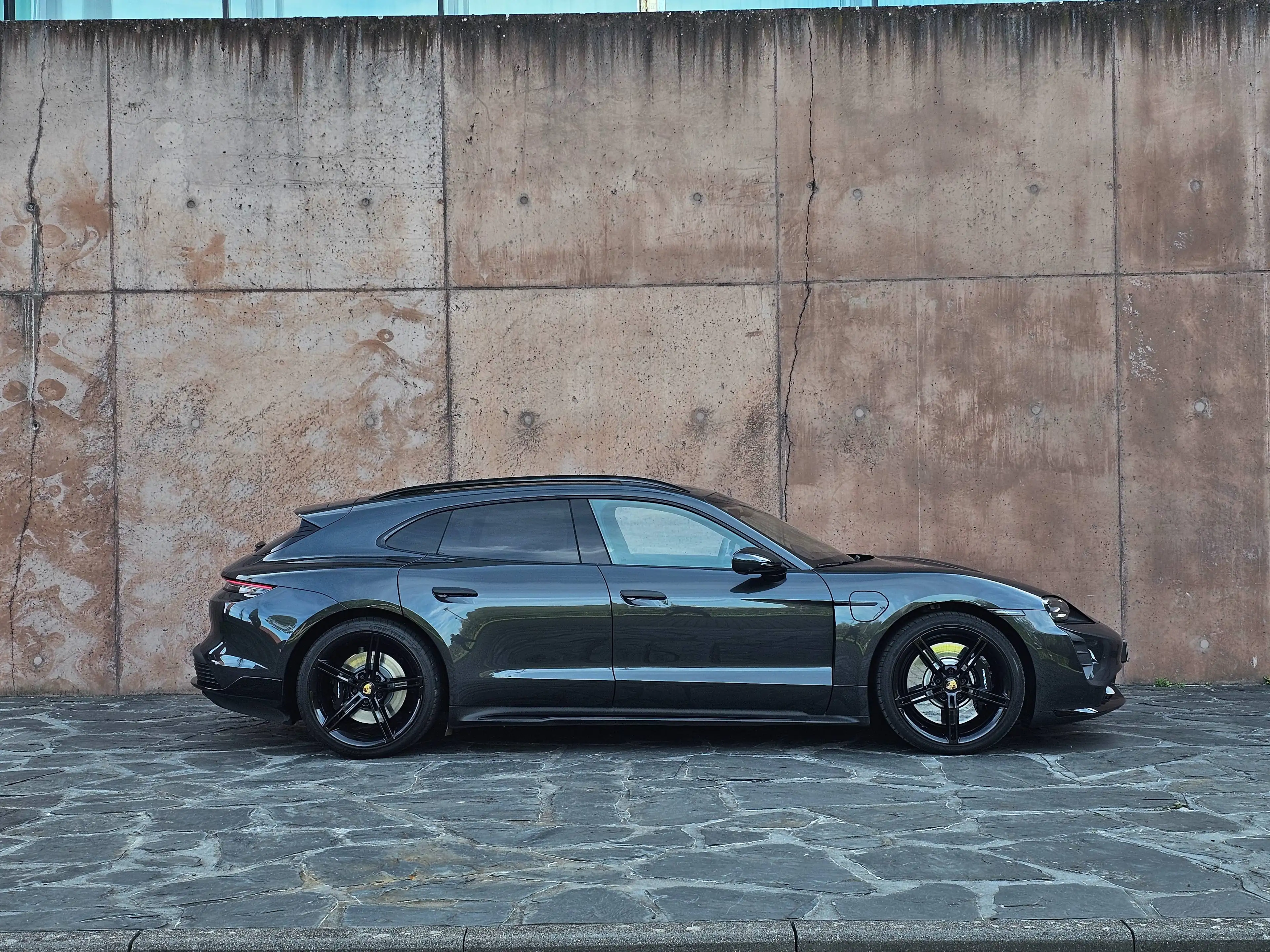 Porsche Taycan Turbo Sport Turismo-Achterasbesturing-Burmester-Sportdesign-69.500km-Full option-Nieuwstaat — photo 5