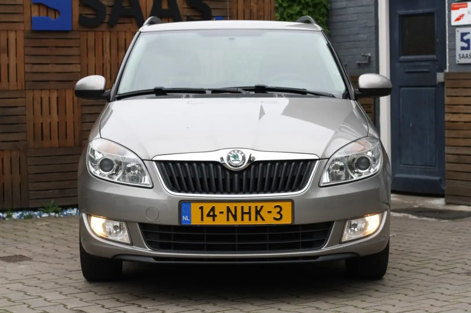 Skoda Fabia 1.2TDI Greenline / NAP / Airco / Cruise Contr. Beige - 2