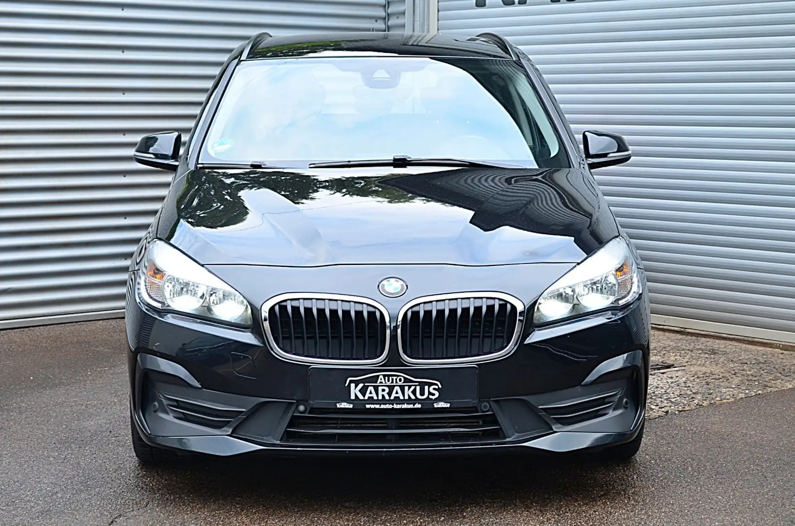 BMW 216 d Active Tourer Advantage Schwarz - 2