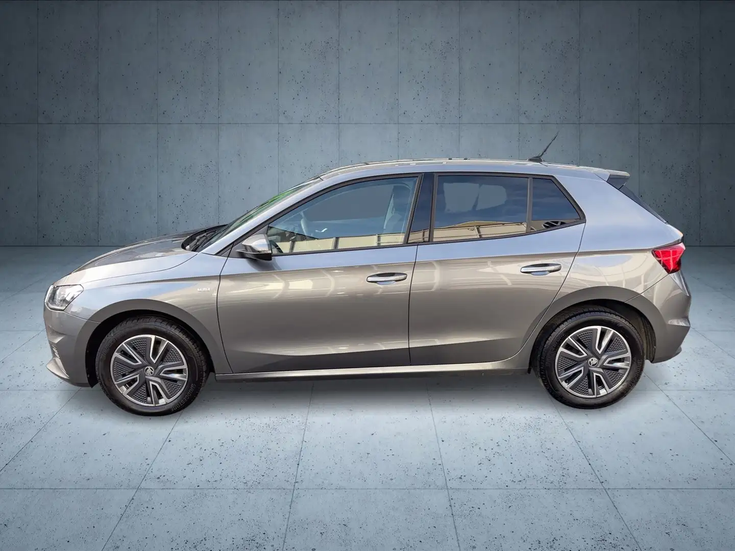 Skoda Fabia 1.0 TSI Tour Navi Rückfahrkamera Kessy Carplay Grau - 2