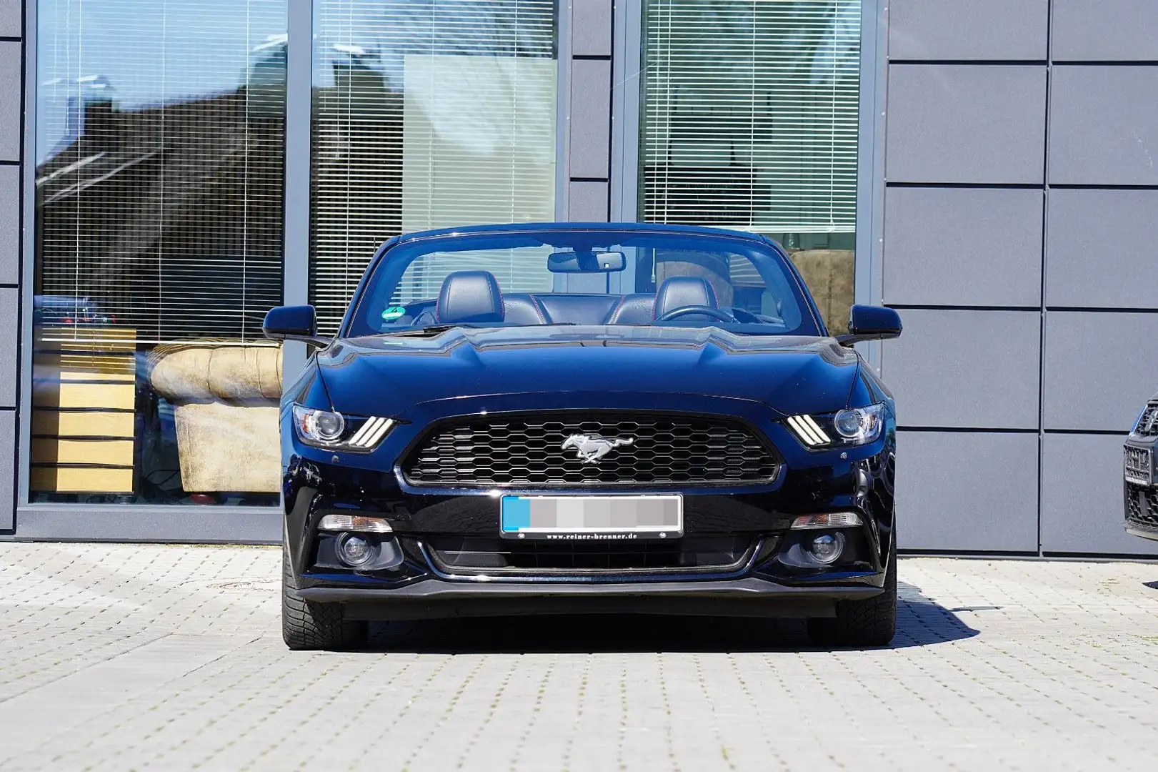 Ford Mustang 3.7 V6 MIT 2 JAHREN GARANTIE !!! Schwarz - 2