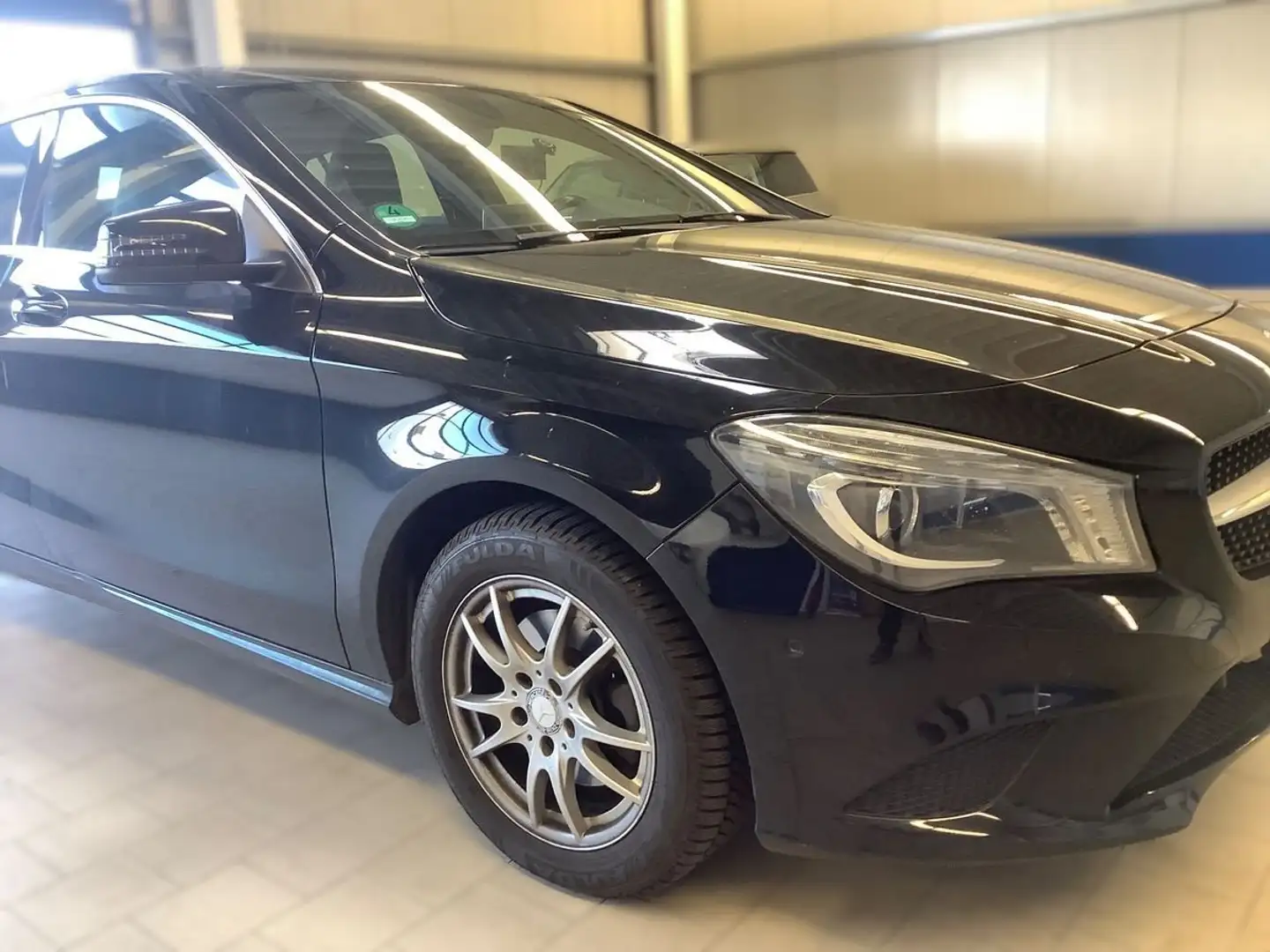 Mercedes-Benz CLA 180 CLA 180 (117.942) Neu TÜV Zwart - 2
